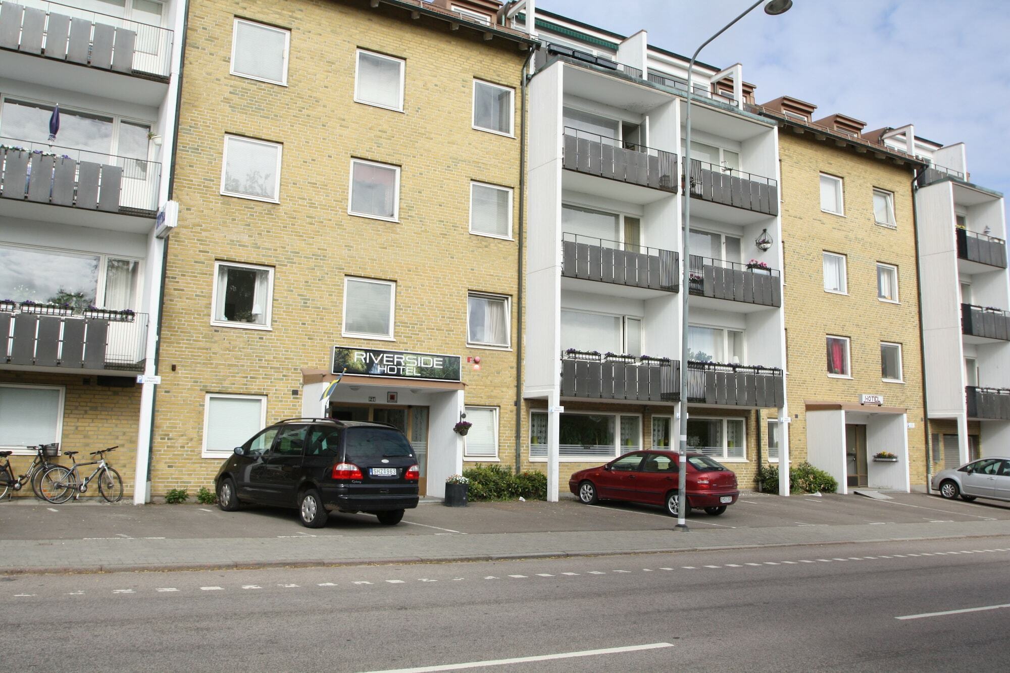 Riverside Hotel I Aengelholm Exterior foto